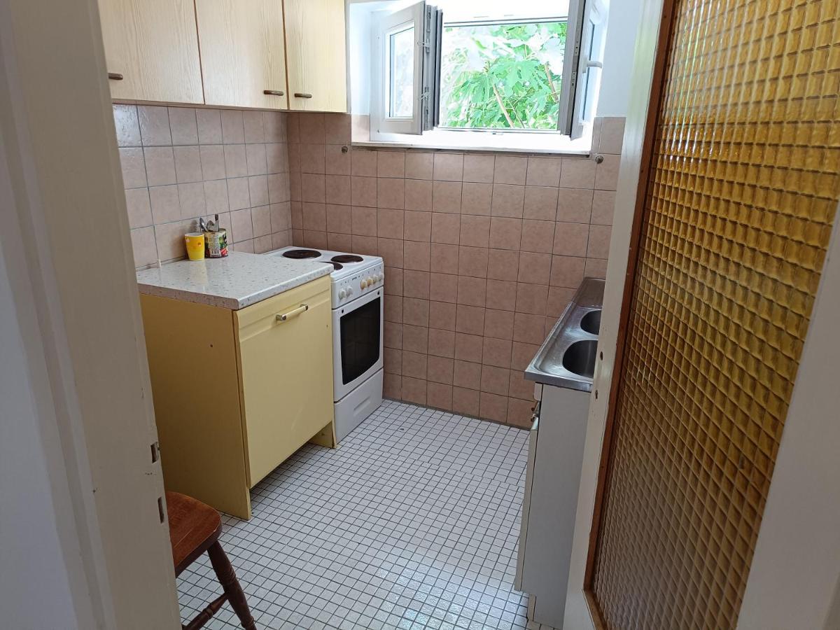 Hostel Rasema Trogir Luaran gambar