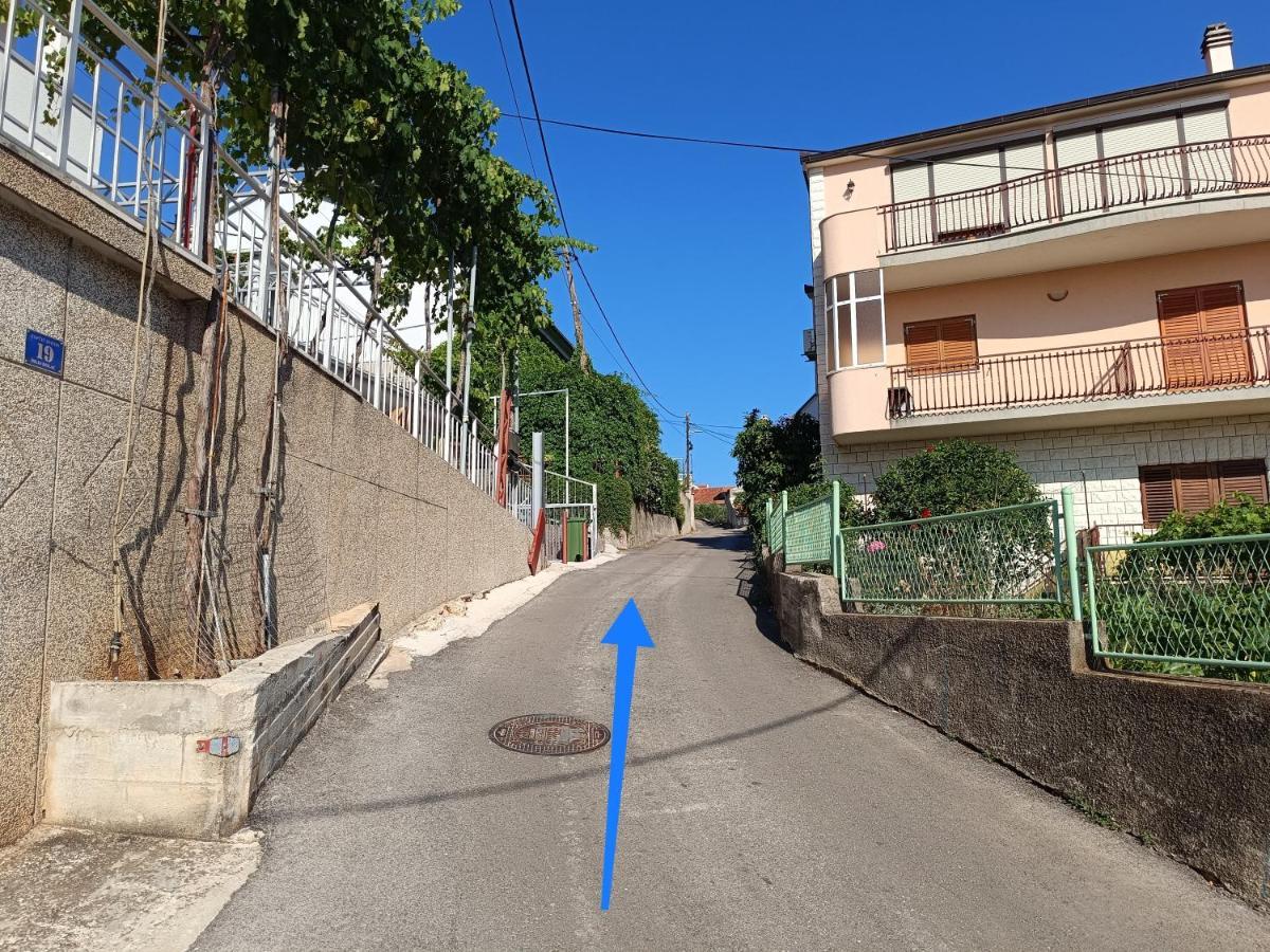 Hostel Rasema Trogir Luaran gambar